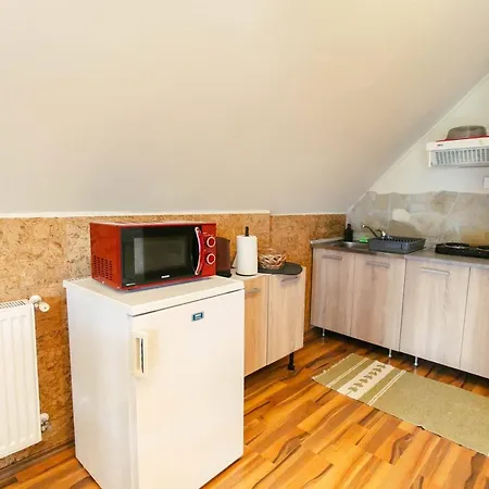 Libe Apartment Gyenesdias