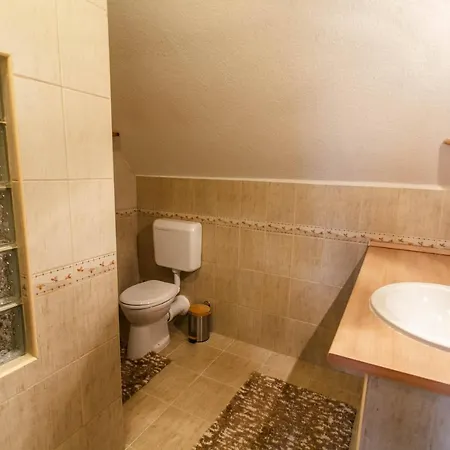 Libe Apartment Gyenesdias